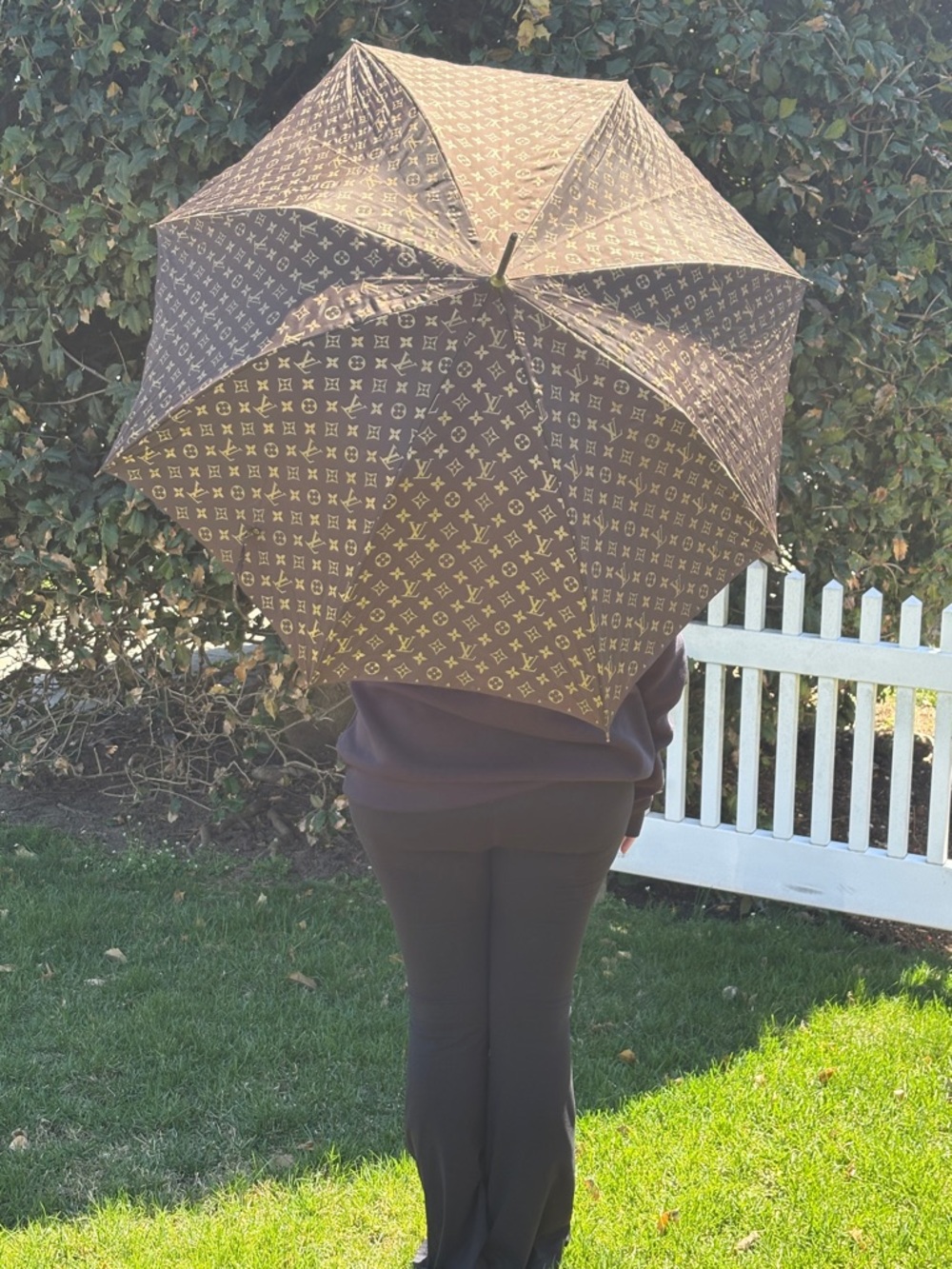 Vintage 70s Louis Vuitton Monogram Large Umbrella Wood Handle Brown and Gold - Picture 2 of 10